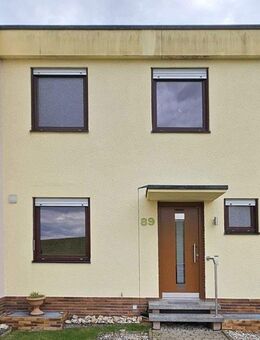 Reihenmittelhaus Nähe Hohe Warte wartet auf liebevolle Sanierung - Bayreuth