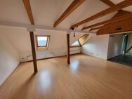 Kleine Wohnung in der Altstadt von Annaberg-Buchholz mit tollem Ausblick! - Annaberg-Buchholz