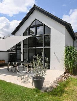 Modernes, exklusives Familienhaus mit Panoramafenster, Kamin und hochwertiger Ausstattung! - Hannover
