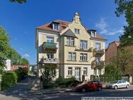 ERSTBEZUG, große 3 - Zimmer-Wohnung im Dachgeschoß mit Aufzug - Dresden