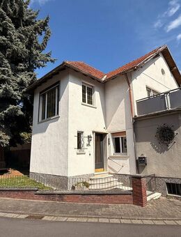 **Sanierungsbedürftiges Wohnhaus mit Nebengebäude im Ortskern von Freigericht-Somborn** - Freigericht