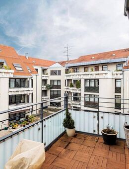 Helle 3-Zi.-Wohnung mit Altbaucharme und Balkon in A-Oberhausen - Augsburg