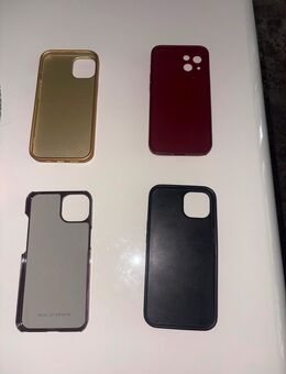 iPhone 13/14 Handyhüllen Guess Ideal of Sweden - Hamburg