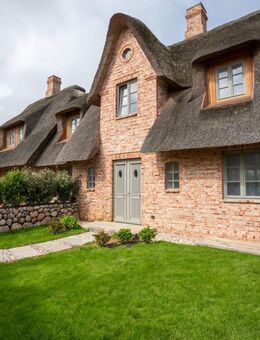 Exklusive Neubau Doppelhaushälfte unter Reet - Wenningstedt-Braderup (Sylt)