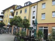 Bad Aibling, sonnige 2 Zimmerwohnung mit Lift u. Balkon, nahe am Kurpark. Tiefgaragenstellplatz - Bad Aibling