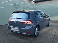 VW Golf, VII e-Golf CCS Wärmepumpe Licht-Paket, Jahr 2020 - München