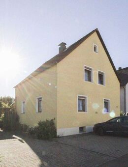 Einfamilienhaus mit idyllischem Garten - ideales Renovierungsprojekt Auch als Investobjekt geeignet! - Schwandorf