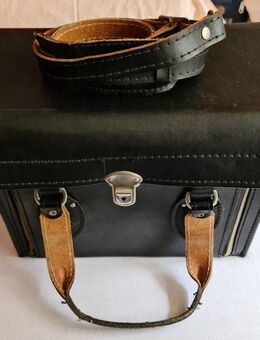 Kamerakoffer aus Leder - Maße in cm: 28x15x22 - Taunusstein Zentrum