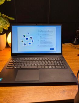 Lenovo V15 G2 – 15.6” Laptop, 16GB RAM, 512GB SSD – Excellent Condition - Mannheim Zentrum