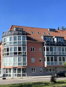 Helle, loftartige, lichtdurchflutete Wohnung inkl. Einbauküche - München
