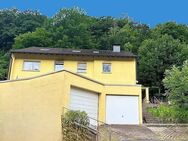 ***Kapitalanleger aufgepasst**Dreifamilienhaus in guter Lage mit großem Grundstück in Iserlohn** - Iserlohn