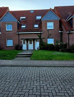 Attraktive Kapitalanlage: vermietete 2-Zimmer Erdgeschosswohnung in zentraler Lage von Mölln provisionsfrei zu verkaufen - Mölln (Schleswig-Holstein)
