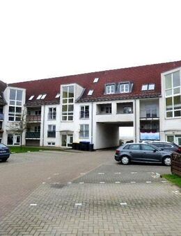 1-Zimmer-Wohnung in Burg, J-Brahms-Straße 28/29 im Obergeschoss! - Burg (Sachsen-Anhalt)