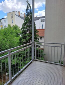 Sehr schöne 3 Raum-Wohnung mit Balkon in Gera zu vermieten - Gera