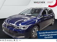 VW Golf, 2.0 TDI MOVE, Jahr 2024 - Wackersdorf