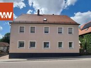 Attraktives Mehrfamilienhaus mit 3 Wohneinheiten - für Selbstnutzer und Kapitalanleger geeignet - Schillingsfürst