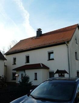 Verkauft - Einfamilienhaus in der Nähe von Leisnig, mit Pool, Garagen, Gartenhäuschen und mehr sucht Sie mit Ihrer Familie - Leisnig