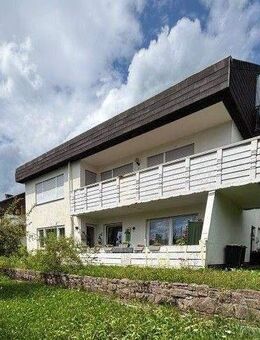 BW 2726: 3,5 Zi.- Eigentumswohnung und 2-Zi.-Einliegerwohnung unter einem Dach in Unterkirnach - Unterkirnach