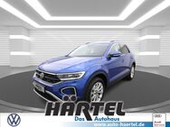 VW T-Roc, 1.5 TSI LIFE ( RADAR AUTOMATIK CLIMA, Jahr 2024 - Osnabrück