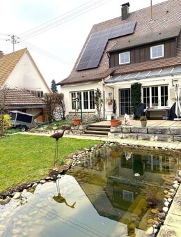 Gepflegtes Einfamilienhaus in zentraler Lage mit großem, idyllischen Garten - Kirchheim (Teck)