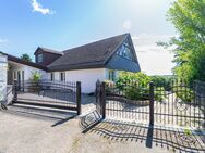 Butzweiler: Großzügige Villa mit atemberaubenden Weitblick! - Newel