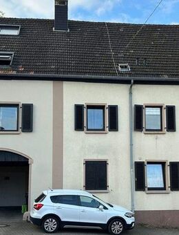 PERL: 4-FAMILIENHAUS MIT GARTEN UND GARAGE IN RUHIGER WOHNLAGE! - Perl