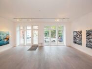 Wohnen und Laden mit großem Schaufenster am Koppenplatz - Berlin