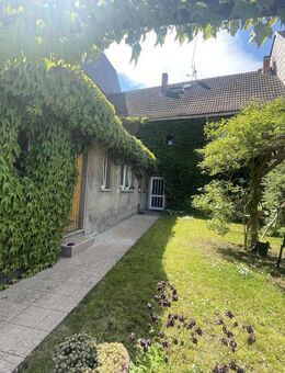 Familienhaus in idyllischer Lage sucht neuen Eigentümer! - Buttstädt