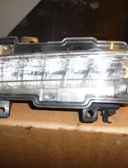 8312A019 Tagfahrleuchte vorn links Mitsubishi Pajero V80 - Hannover Vahrenwald-List