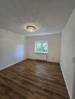 Hübsche Dachgeschosswohnung mit Blick ins Grüne - Schönberg (Mecklenburg-Vorpommern)