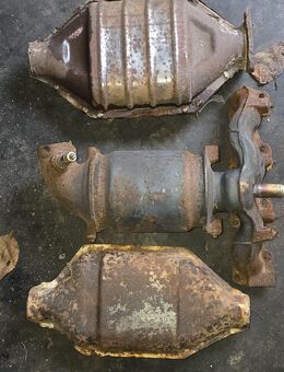 Biete diese Katalysatoren an - Eisleben (Lutherstadt)