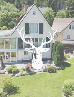 Ihr neues Feriendomizil im Hochschwarzwald - hochwertiges Traumhaus mit bezaubernder Gartenanlage zu verkaufen - Schluchsee