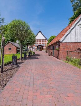 Märchenhaftes Reetdachhaus, liebevoll restauriert mit traumhaftem Garten! - Drochtersen