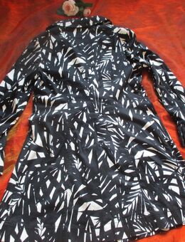 NEU * Ausgefallen * edel * Retro- Style * Trench- Coat * Mantel "NICOWA" Gr. 38- 40/ S- M * schwarz * cremè- beige * - Riedlingen