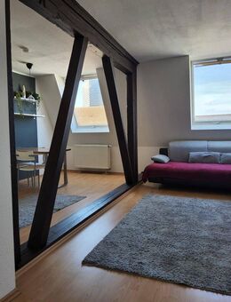 TOP Lage! Möblierte 2-Zimmer-Wohnung - Frankfurt (Main)