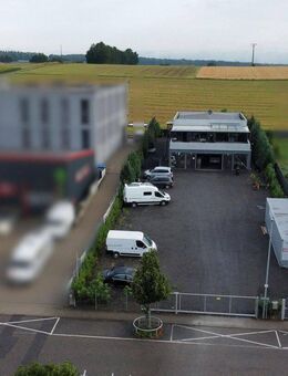 Geschäftshaus - Der Traum eines jeden Kleinunternehmers: Arbeiten und Wohnen am selben Ort - Leingarten