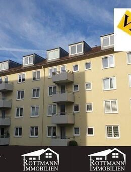 **2 Zimmer EG-Wohnung mit Balkon in ruhiger Lage** - Hof