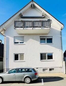Geräumige 3-Zimmer- Dachgeschosswohnung mit Balkon / Kirrlach - Waghäusel