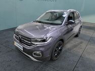 VW T-Cross, 1.0 TSI STYLE LM18 IQ DRIVE, Jahr 2022 - München