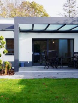 Nürnberg-Altenfurt: Wunderschöner Bungalow mit Doppelgarage - Nürnberg