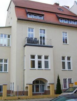 Großzügige Wohnung - Dessau-Roßlau