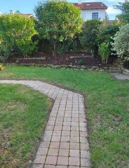 Einladendes Einfamilienhaus in begehrter, ruhiger Lage - perfekt für Familien. - Dingolfing