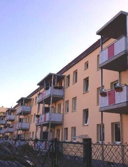 W0496 - Singlewohnung mit Balkon im Stadtzentrum - Riesa