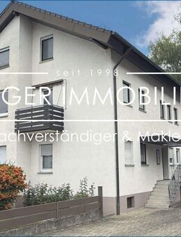 Frei stehendes 2-Familienhaus mit Ausbaureserve im Dachgeschoss sowie 3 Garagen! **provisionsfrei** - Karlsruhe