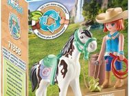 Playmobil® Ellie & Sawdust mit Westernübung (71358), Horses of Waterfall Konstruktions-Spielset, (16 St)
