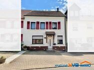 Renovierungsbedürftiges 1-2 Familienhaus mit Garten und Garage in Pachten - Dillingen (Saar)