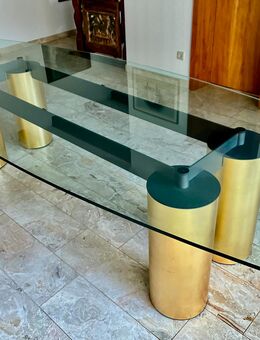 Das klassische Design-Kunstwerk: Tavolo Serenissimo ovale tronque von Acerbis. - Saarbrücken