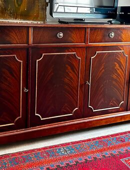 Englisches 4-türiges Sideboard von Heldense in Mahagoni - Münster
