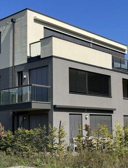 Tolle 2,5-Zi-Wohnung (A+) mit Seeblick - Top-Ausstattung, EBK, Balkon - Bestensee