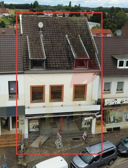 Wohn- und Geschäftshaus in 1A Lage von Schwalbach - Schwalbach